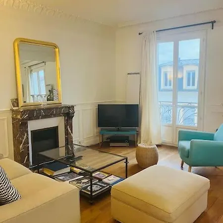 2 Bedrooms - Parisian Style - 25 Min From Le Louvre